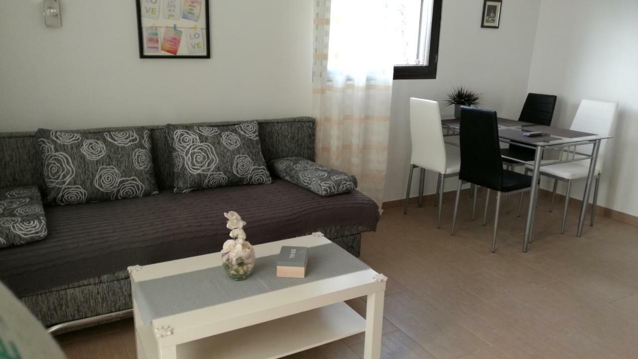 Apartment Leon & Grga Šibuljina Eksteriør bilde
